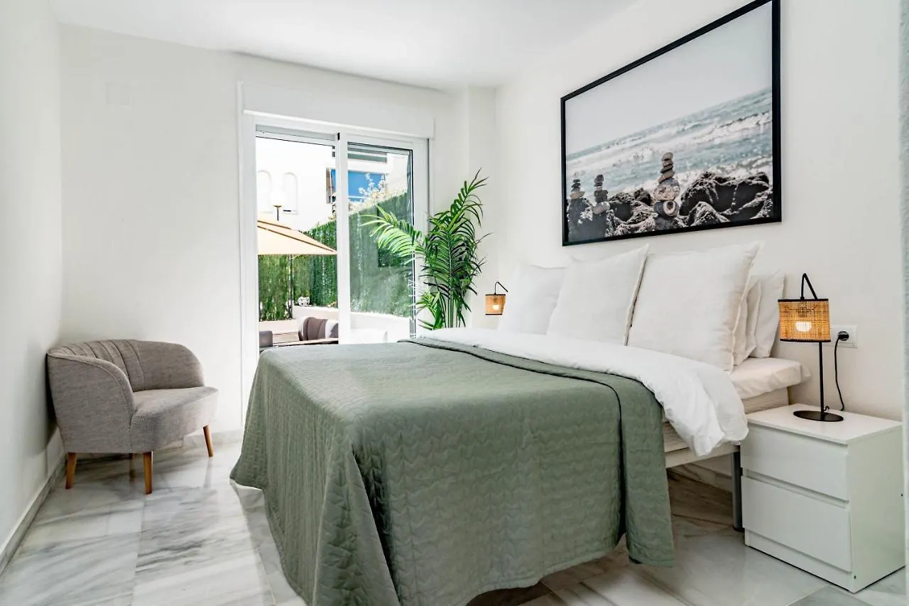 Lcr1- Lovely Ground Floor Apartment, Puerto Banus Marbella 0*,