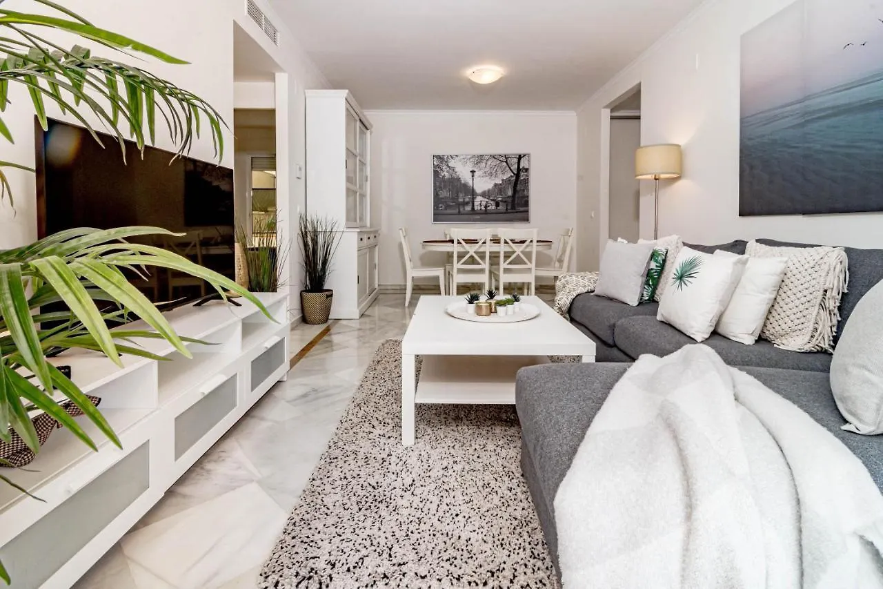 Apartment Lcr1- Lovely Ground Floor Apartment, Puerto Banus Marbella Spain